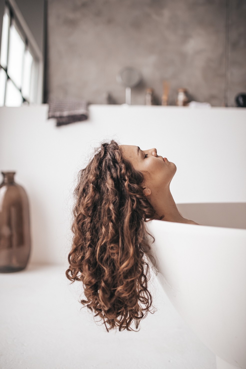 Biomdico conta quais receitas caseiras para o cabelo so mito ou verdade  Foto: Unsplash