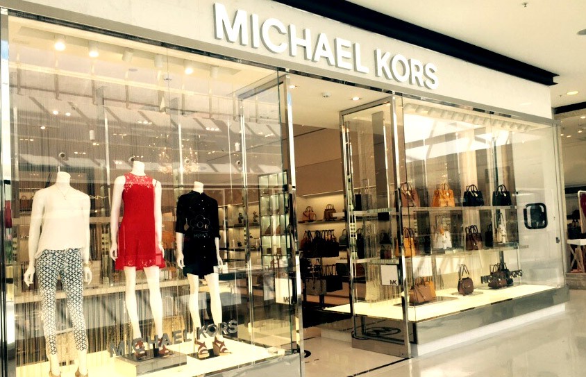 Fachada da loja Michael Kors em Brasília, que abre as portas amanhã (27.05) (Foto: Divulgação)