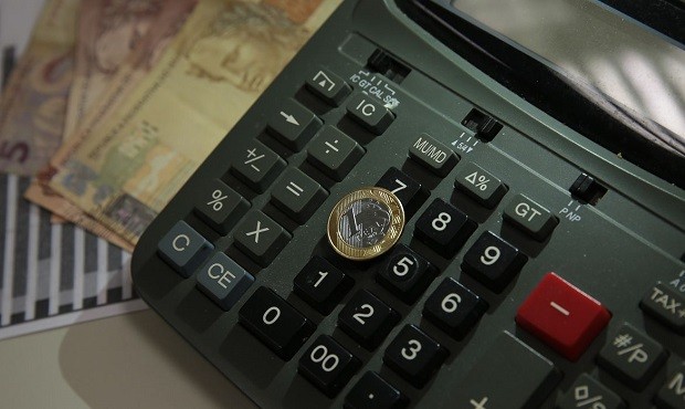 Dinheiro; real; juros; inflação; pib; dívidas; economia (Foto: Marcello Casal Jr / Agência Brasil)