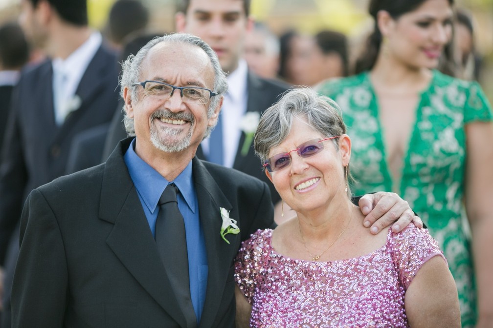 Nani e sua mulher Inez no casamento do filho Juliano, em 2015. — Foto: Arquivo pessoal
