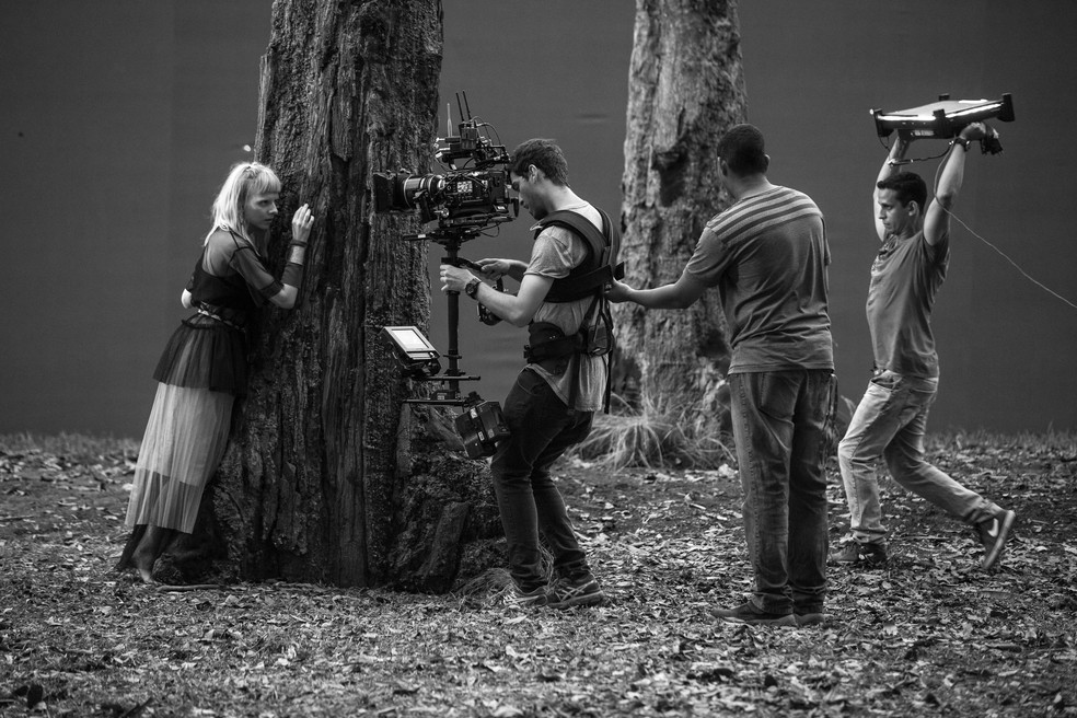 Aurora brincou sobre o local: 'Gostaria de viver aqui' (Foto: Isabella Pinheiro/Gshow)