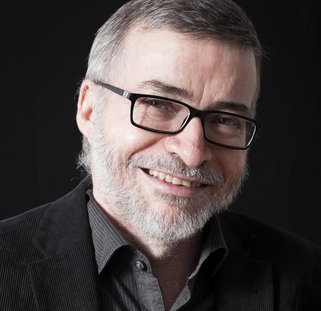 “Gosto de incomodar o leitor, provocá-lo. O conhecimento da história não serve para aplacar consciências, mas para fustigá-las”, diz Lira Neto — Foto: Renato Parada/Divulgação