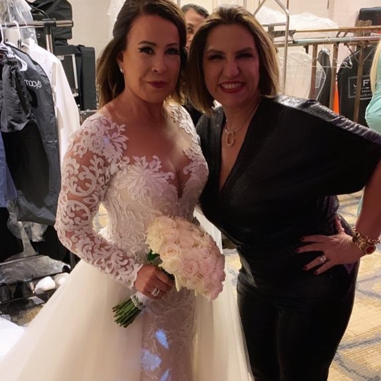 Zilu Godói posa vestida de noiva (Foto: Reprodução/ Instagram)