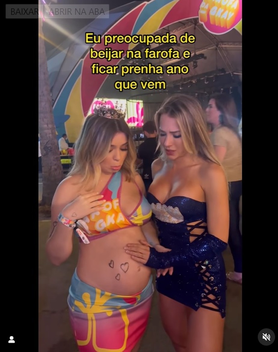 Farofa da Gkay: Gabi Martins brinca com Viih Tube grávida