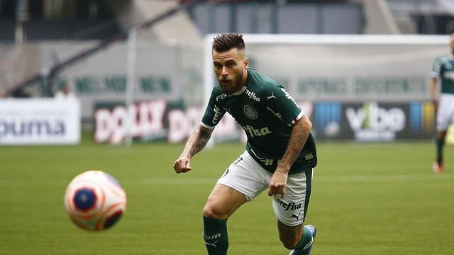 Lucas Lima pelo Palmeiras contra o Mirassol