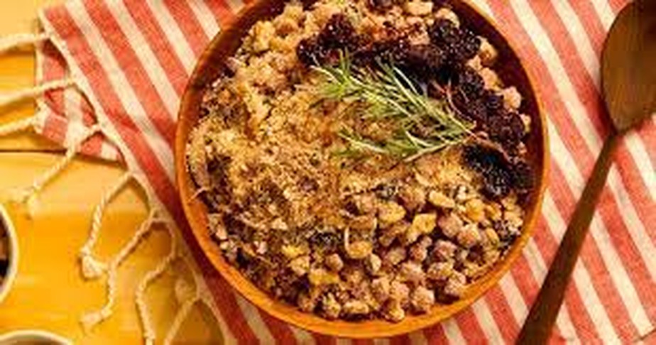 Como fazer farofa com as sobras do Natal | Receitas | Globo Rural