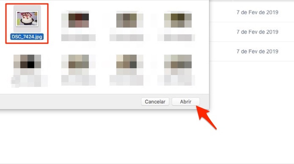 Ação para escolher um arquivo do computador para realizar upload no serviço online Amazon Drive — Foto: Reprodução/Marvin Costa