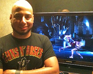 Hector Sanchez é produtor da Netherrealm, desenvolvedora do jogo (Foto: Gustavo Petró/G1)