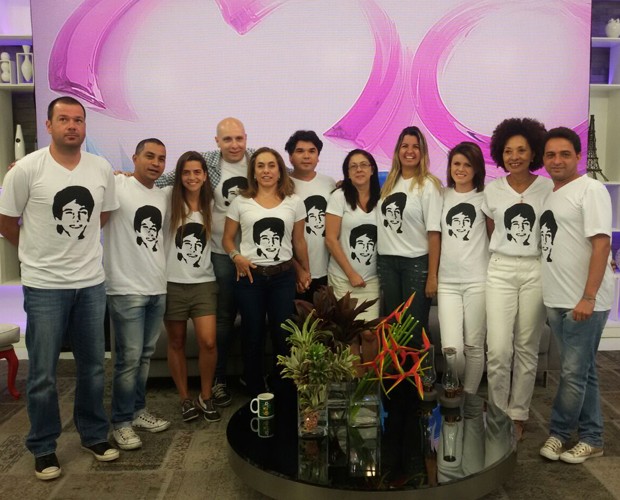 Equipe veste a camisa em homenagem a Rafael (Foto: Divulgação)
