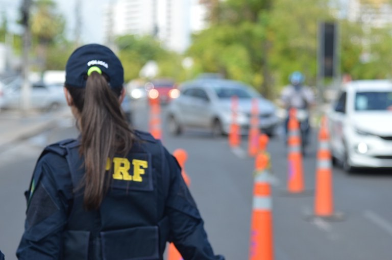 PRF não registrou mortes nem acidentes graves durante Operação Ano Novo 2023