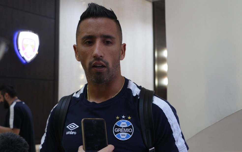 Lucas Barrios deixou o Grêmio (Foto: Eduardo Moura)