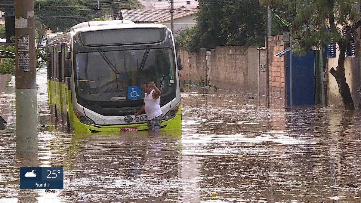 Chuva Forte Provoca Alagamentos Em Belo Horizonte E Na Região Metropolitana Minas Gerais G1 