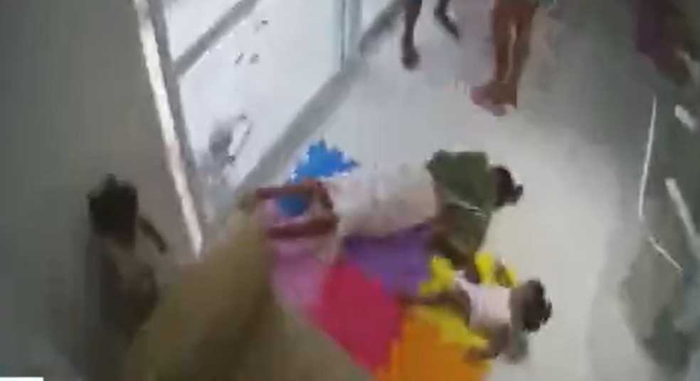 Babá que foi agredida por patroa em Salvador chegou a desmaiar e cair em cima de criança — Foto: Arquivo Pessoal