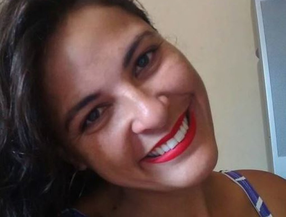 Mulher Ã© morta a facadas em ConceiÃ§Ã£o da Barra â€” Foto: Arquivo pessoal