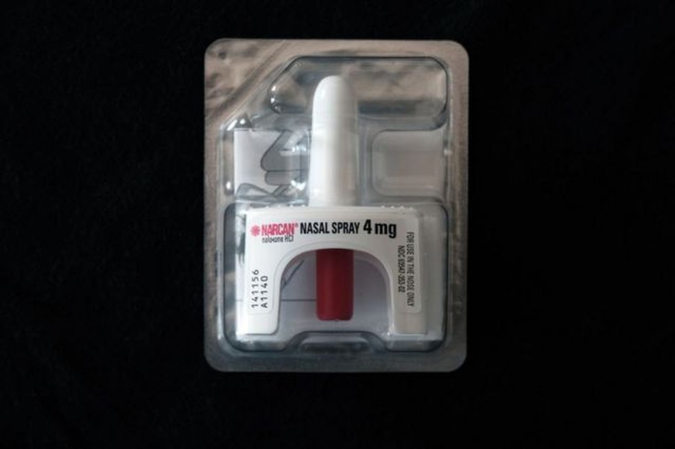 Naxolona em spray nasal é comercializada com a marca Narcan. O produto funciona como antídoto contra a overdose — Foto: GETTY IMAGES