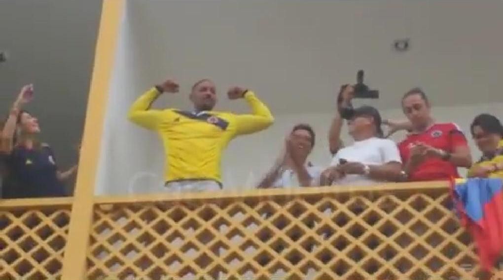 Will Smith brinca com fãs em hotel colombiano (Foto: Reprodução)