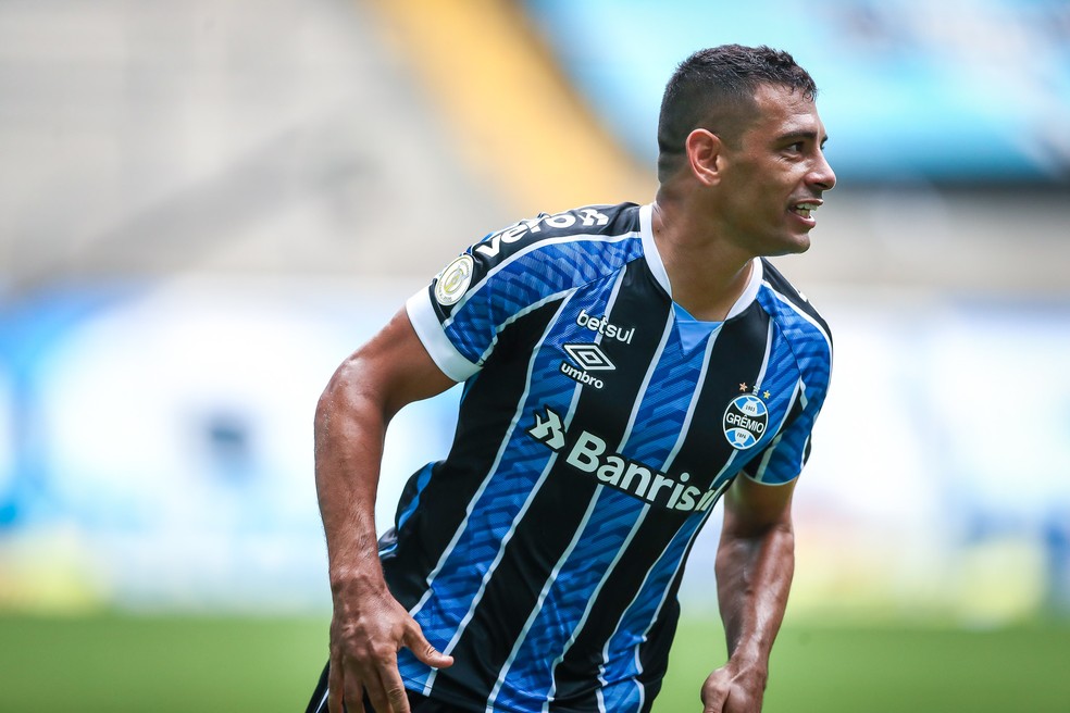 Atuações do Grêmio: Diego Souza é destaque em boa atuação do time contra o Vasco
