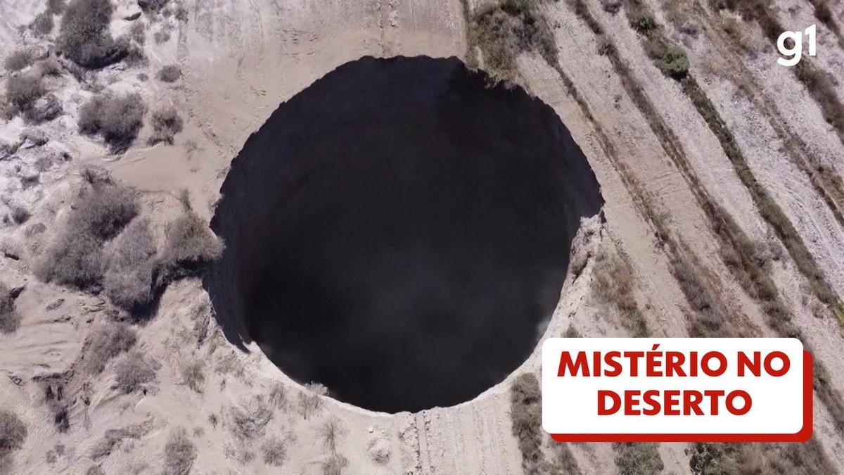 Buraco gigante aparece no Atacama e chama atenção; veja vídeo