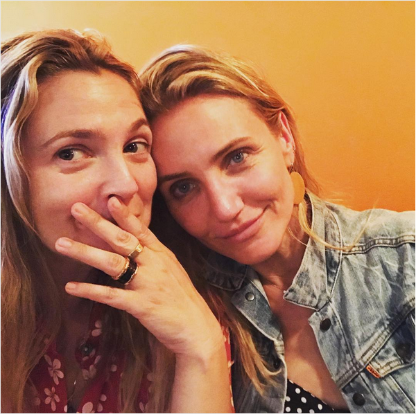 As atrizes Drew Barrymore e Cameron Diaz (Foto: Instagram)