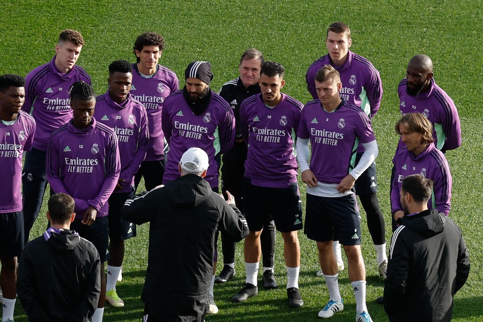 Real Madrid faz treino aberto ao público na véspera do jogo pela Copa do Rei — Foto: EFE