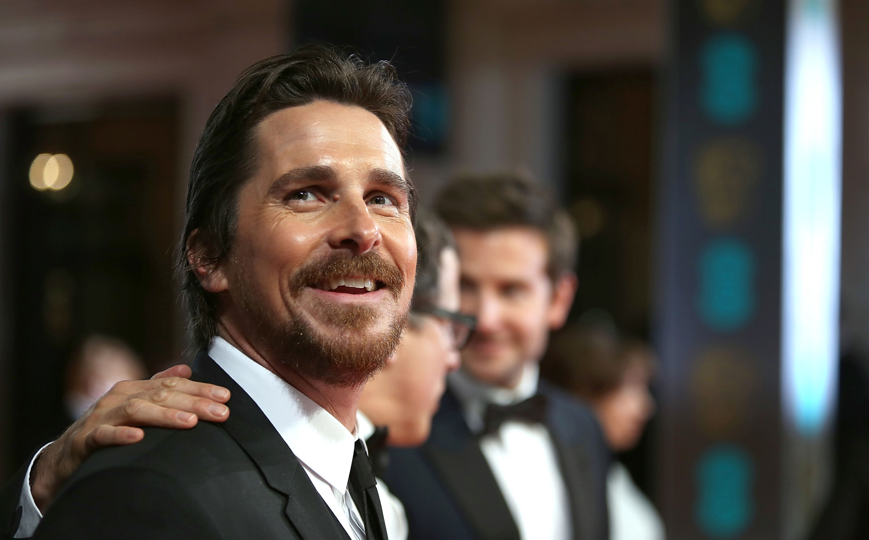 Christian Bale manda Clooney calar a boca (Foto: Getty Images)