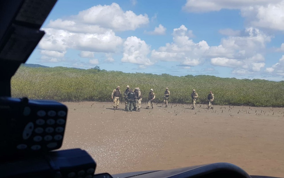 Policiais fizeram ação após o tenente ser baleado (Foto: Divulgação/SSP)