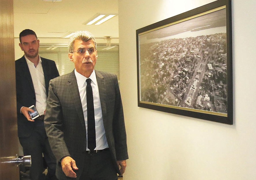 Romero Jucá, ex-líder de vários governos, abriu sua própria empresa após não se reeleger senador