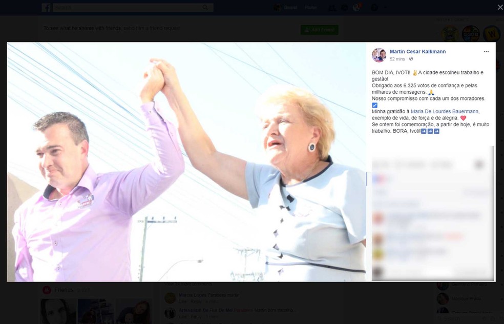 Martin postou foto de comemoração ao lado de ex-prefeita cassada após escândalo de furar fila do SUS (Foto: Reprodução/Facebook)