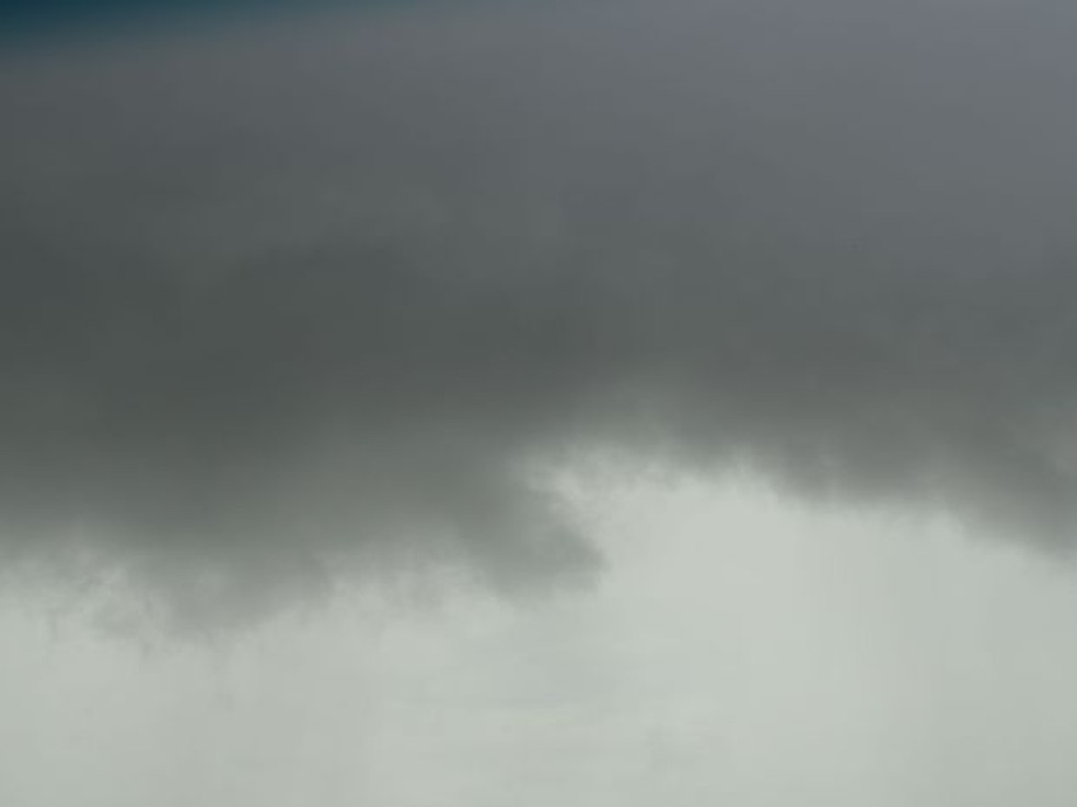 Céu nublado escuro em Aracaju, Sergipe (Foto: Marina Fontenele/G1 SE/Arquivo)