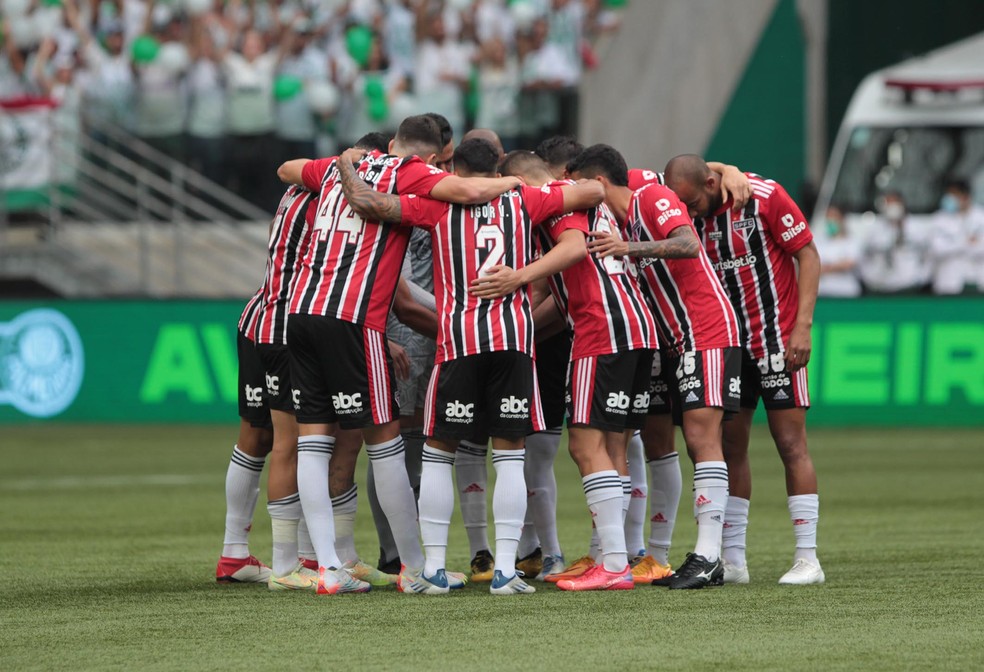 Palmeiras x São Paulo: Tricolor segura o empate com dois a menos — Foto: Rubens Chiri/saopaulofc.net
