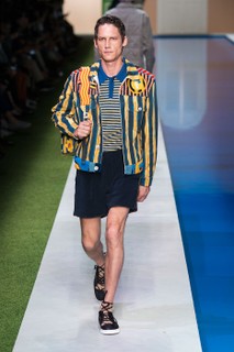 Fendi - Semana de Moda de Milão verão 2017