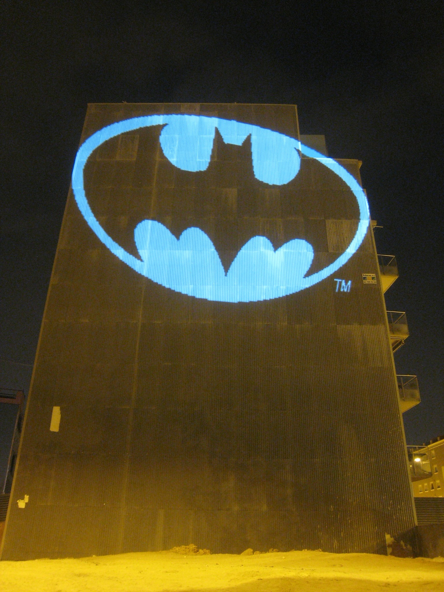 Bat-sinal, do Batman, projetado em Barcelona; Celebração aos 80 anos do herói em São Paulo terá a projeção (Foto: Flickr/Si1very/Creative Commons)