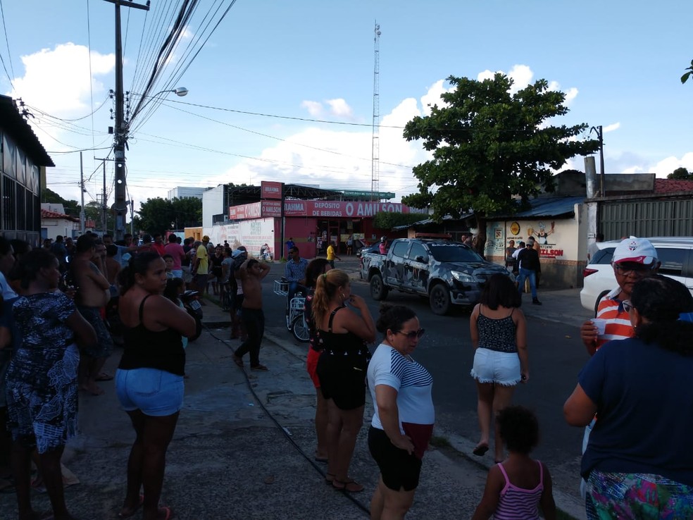 Homem é assassinado com tiro em bar da Zona Norte de Teresina — Foto: Simplício Júnior/ TV Clube