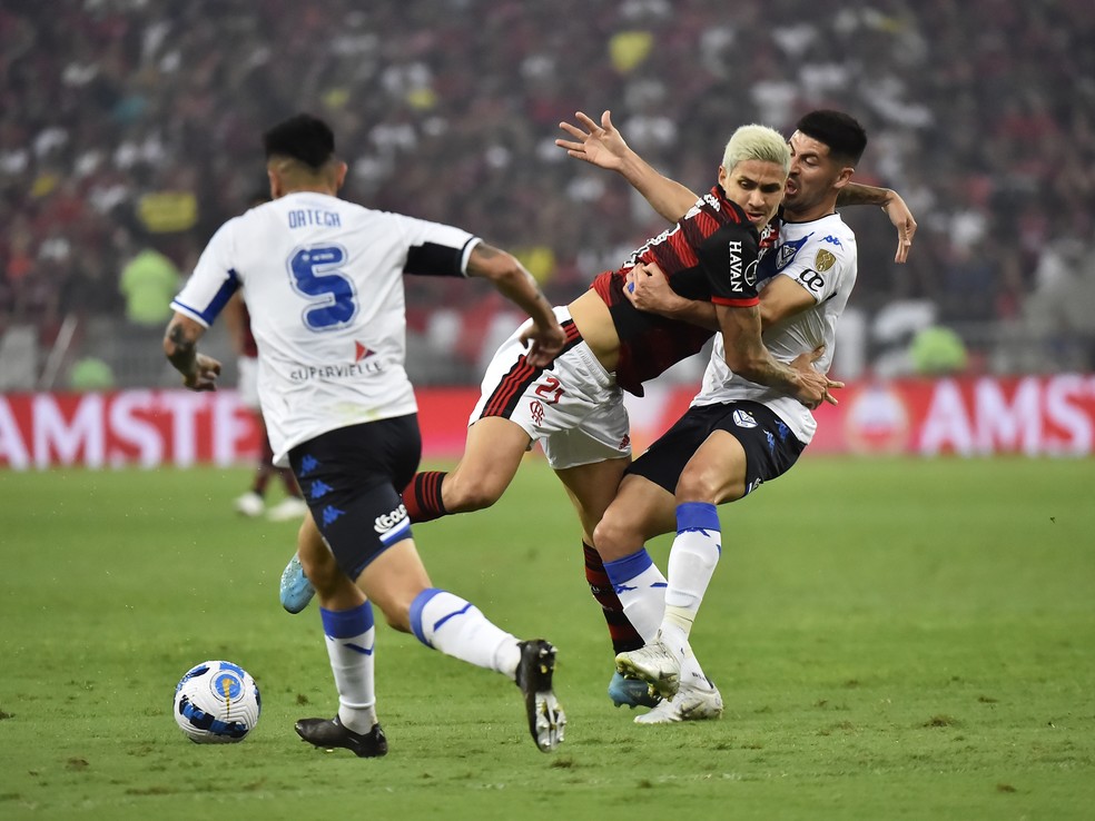 Pedro em Flamengo x V&eacute;lez &mdash; Foto: Andr&eacute; Dur&atilde;o / ge