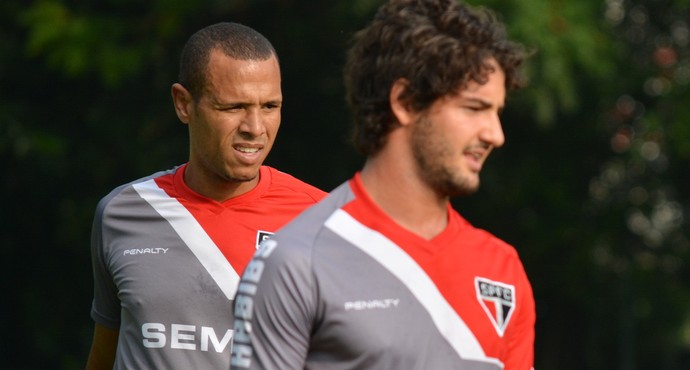 Pato diz que boa atuação ofensiva é mérito de Muricy