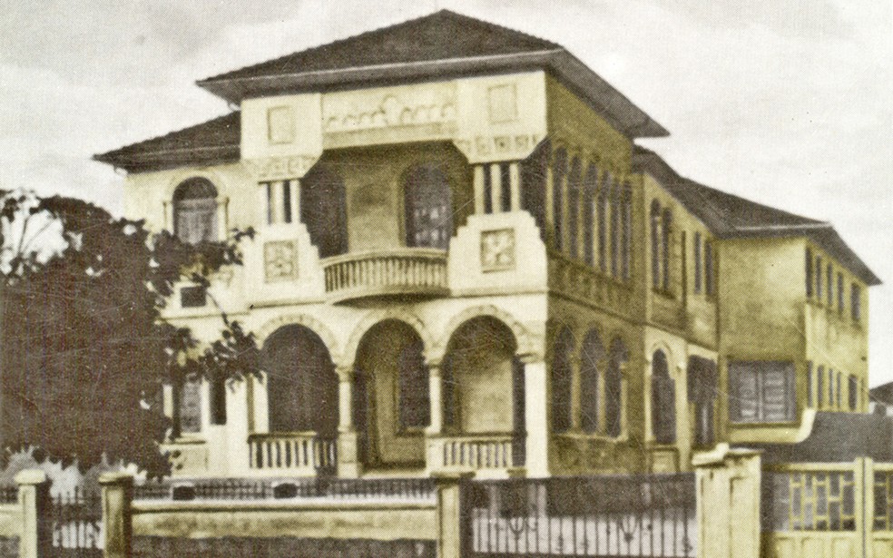 Casa Amarela, a primeira sede da Faculdade de Direito — Foto: Imprensa UniSantos