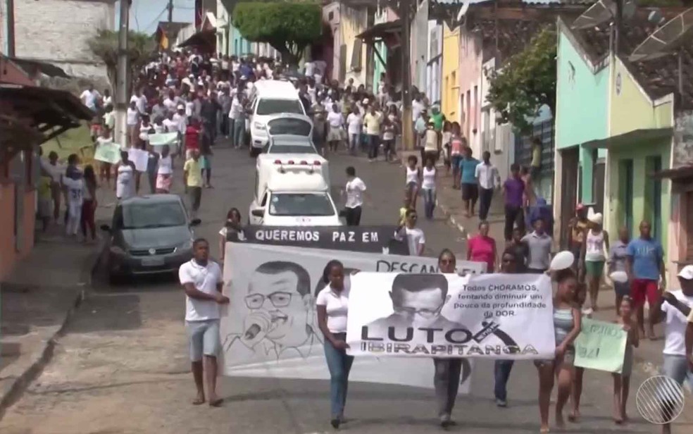 Morte de pastor causou comoção de moradores de cidade no sul da Bahia (Foto: Reprodução/ TV Santa Cruz)