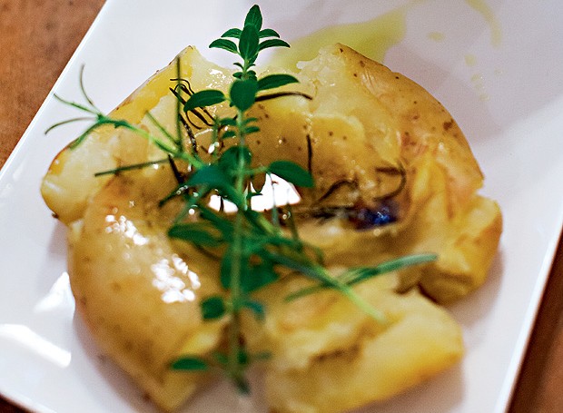 BATATA FRITA NA AIRFRYER: COM ALHO E QUEIJO PARMESSÃO - Receitas