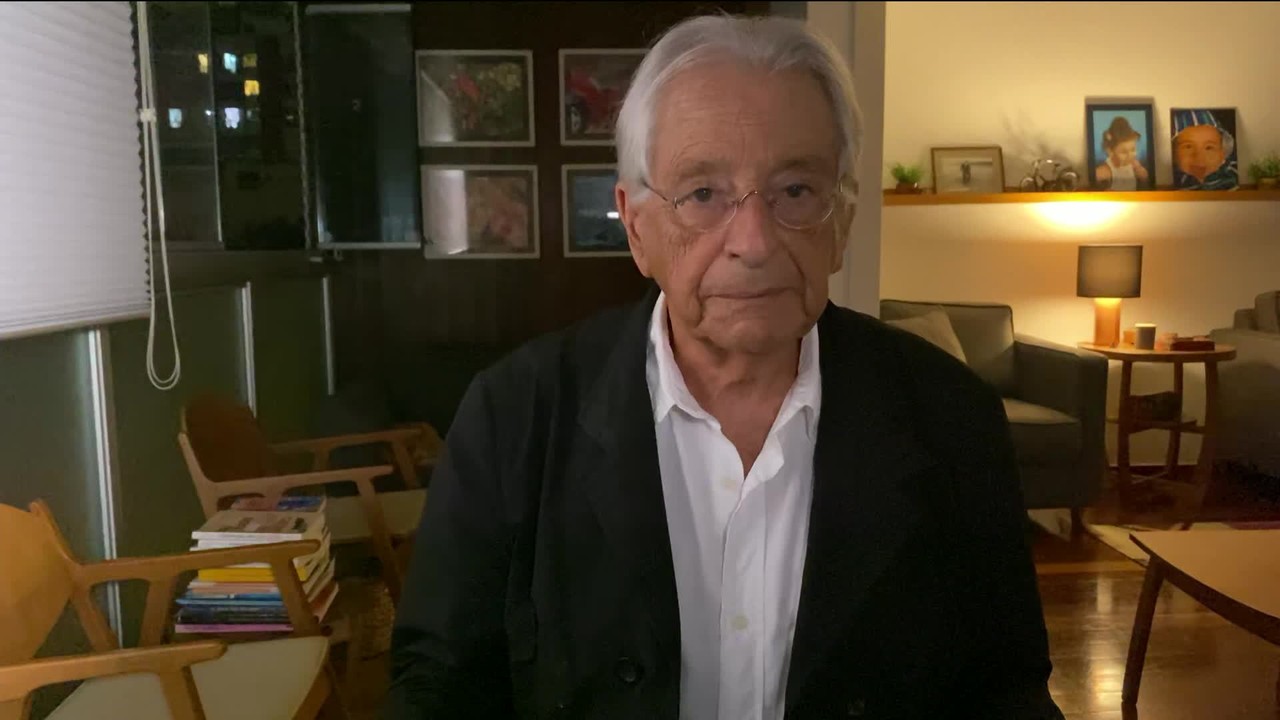 Gabeira: ‘Resposta do governo aos incêndios foi lenta e obrigou a sociedade a se mover’