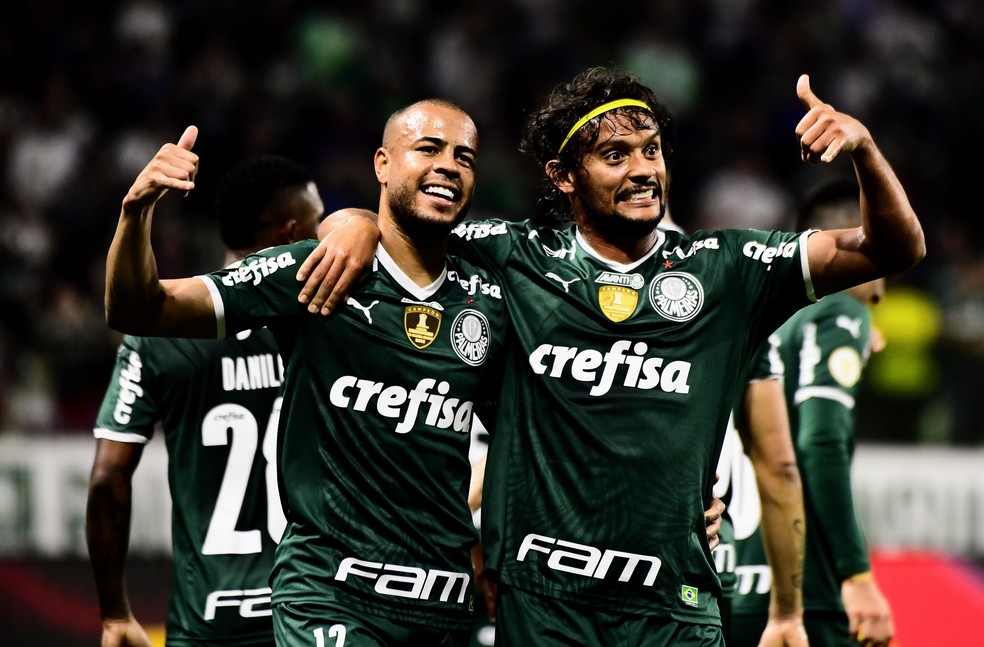 Gol de Mayke em Palmeiras x Coritiba &mdash; Foto: Marcos Ribolli