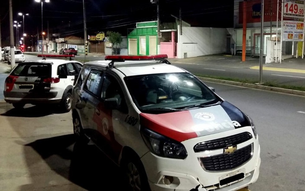 Mulher morre após troca de tiros em Limeira (Foto: Carlos Gomide/Rádio Educadora de Limeira)