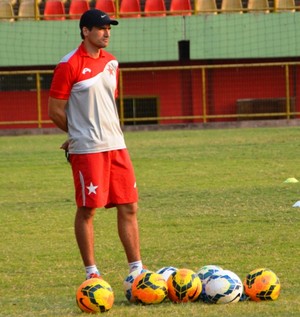 Edson Júnior, técnico do Rio Branco-AC (Foto: Duaine Rodrigues)
