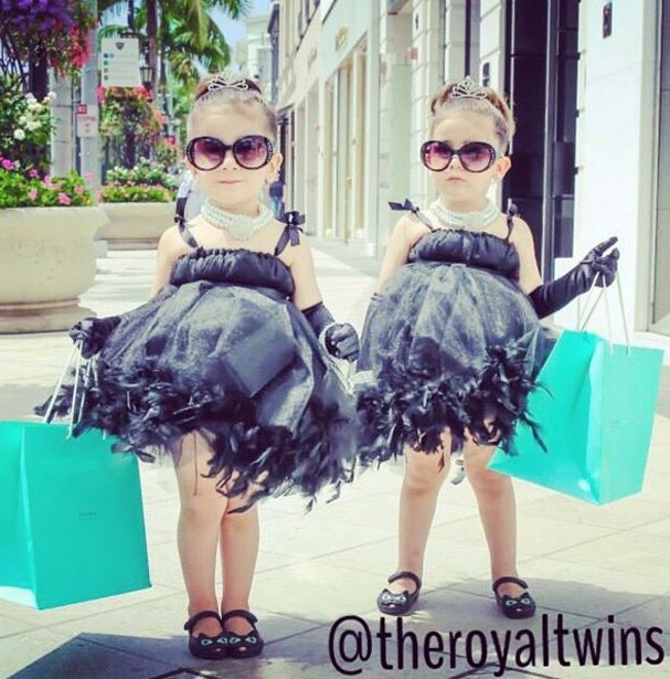 Gêmeas fashionistas de 4 anos são sucesso no Instagram ...