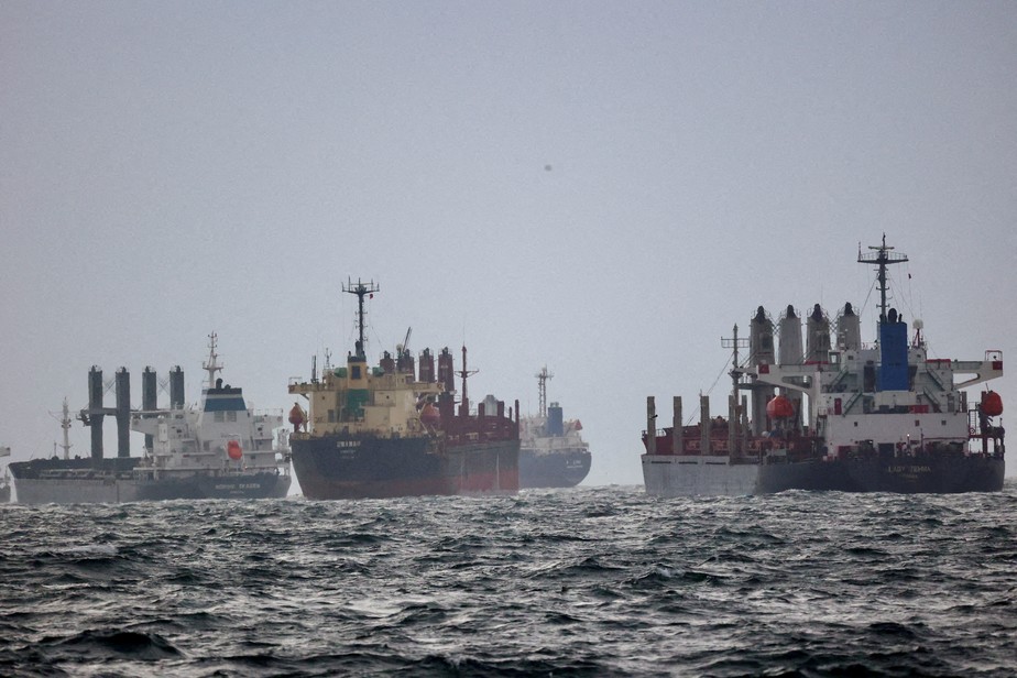 Rússia também culpou a Ucrânia e as Nações Unidas por um acúmulo de inspeções de navios que exportam grãos dos portos do Mar Negro sob o acordo