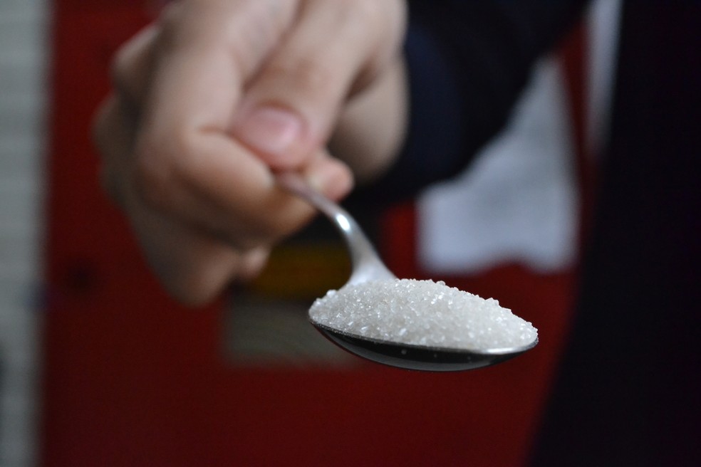 O açúcar, por si só, não eleva os riscos de câncer, ainda que aumente a obesidade (Foto: Rodrigo Rezende/ G1)