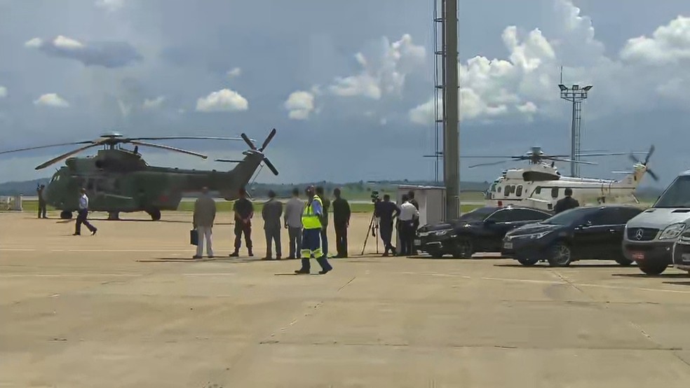 Helicópteros usados nos sobrevoos — Foto: Reprodução/TV Globo