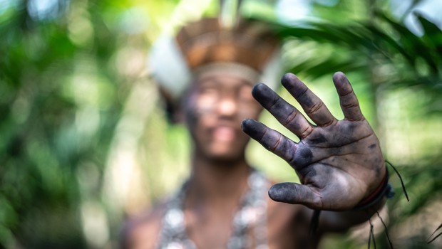 jovem indígena (Foto: Getty Images )