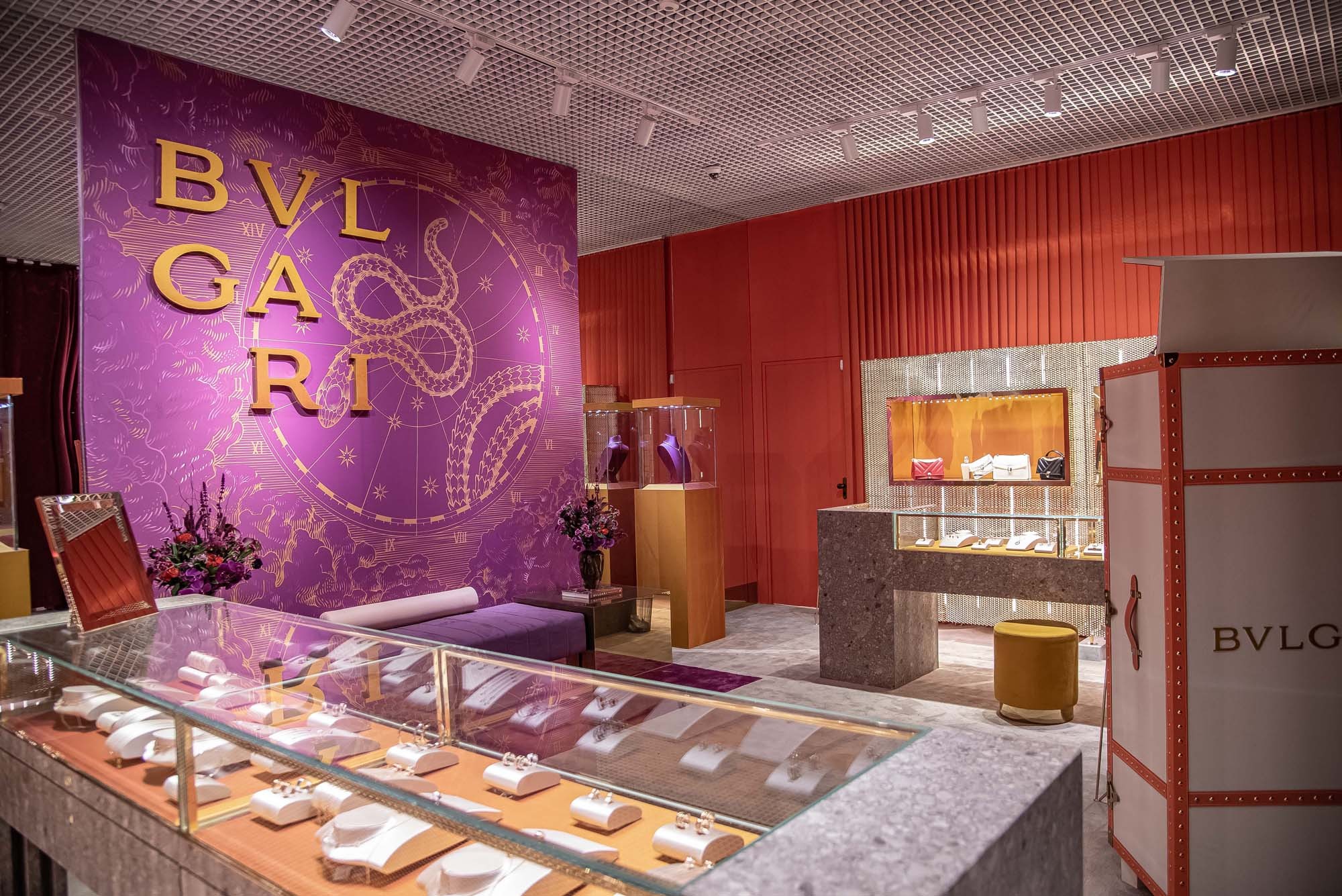 Bulgari traz alta-joalheria para o Brasil e inaugura primeira pop-up -  Revista Marie Claire