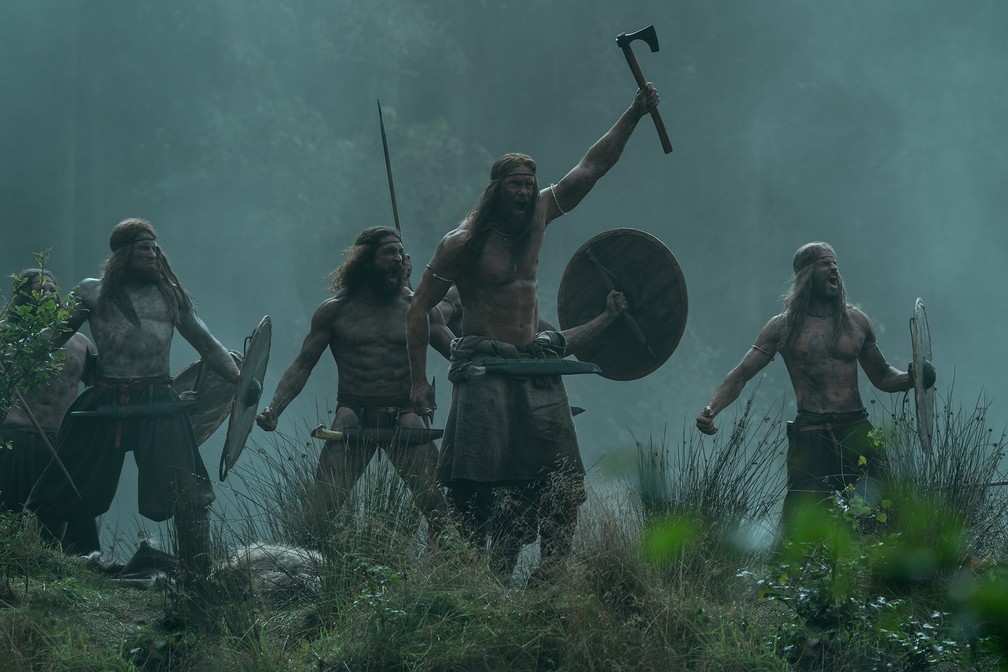 "O Homem do Norte" possui intensas e elaboradas cenas de ação e combate — Foto: Divulgação