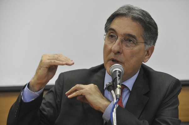 O ministro do Desenvolvimento, Indústria e Comércio Exterior, Fernando Pimentel (Foto: Agência Brasil)